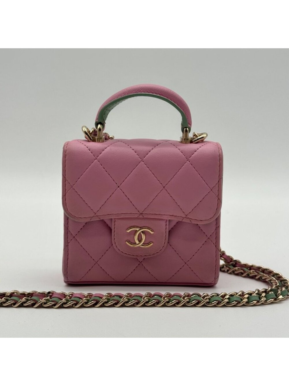 Chanel Large Shoulder Bag Top Handle Quilted CC Logo Lambskin Gold Turnlock